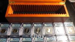 Ensemble complet de 22 pièces de monnaie de la Monnaie de 2005 P&D Sp69 avec finition satinée dans une boîte en bois