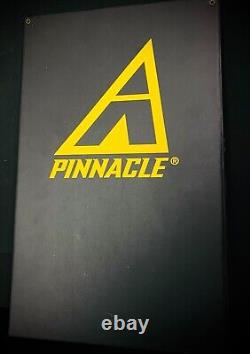 Ensemble complet de cartes de monnaie Pinnacle 1996-97 dans un classeur Pinnacle