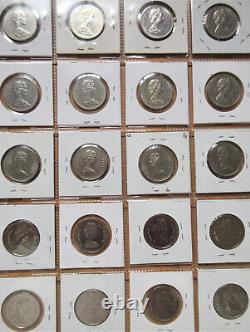 Ensemble complet de pièces de cinquante cents du Canada (1968-2023). 54 pièces de cinquante cents